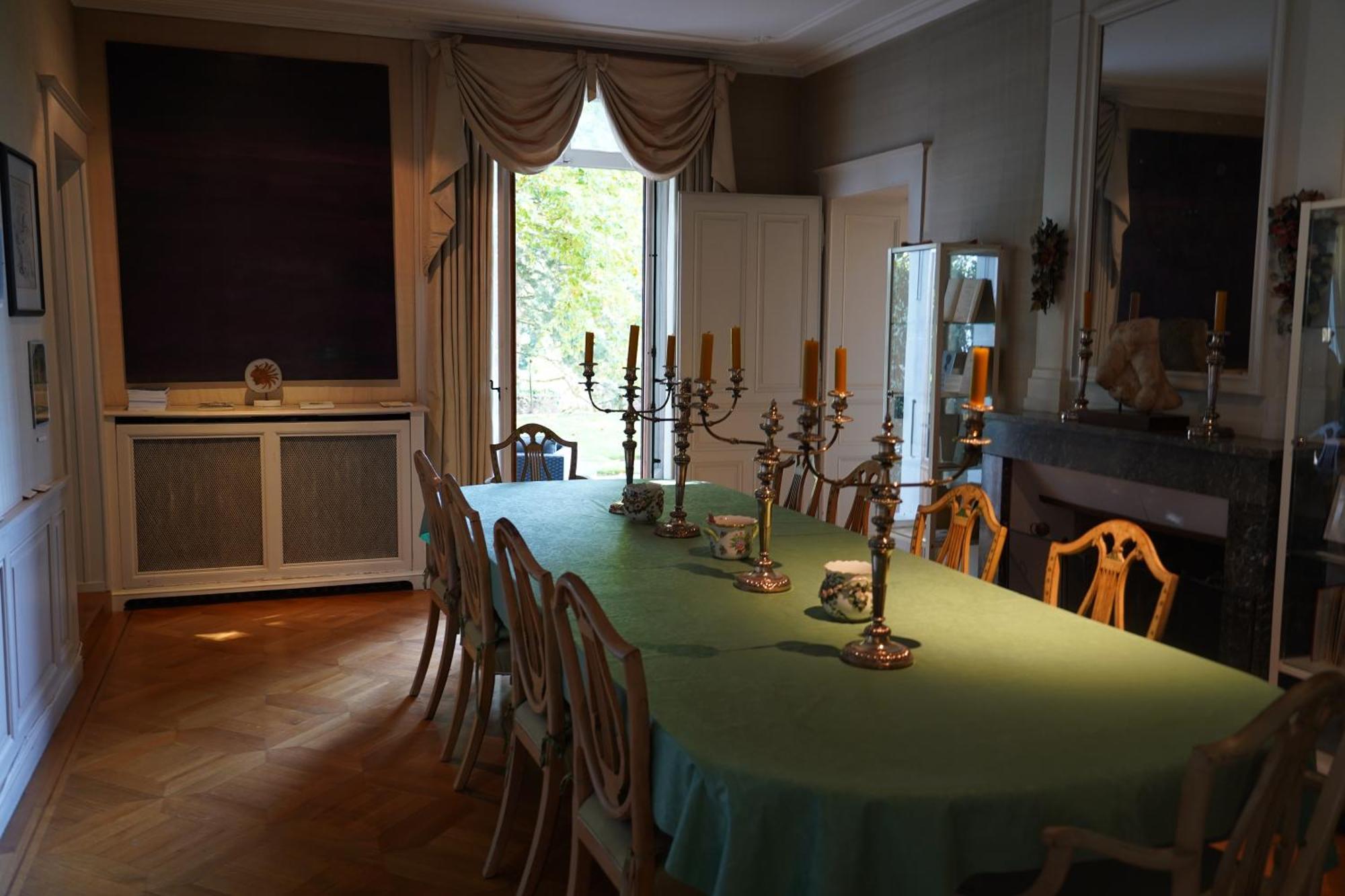 Le Chateau Lavigny Esterno foto