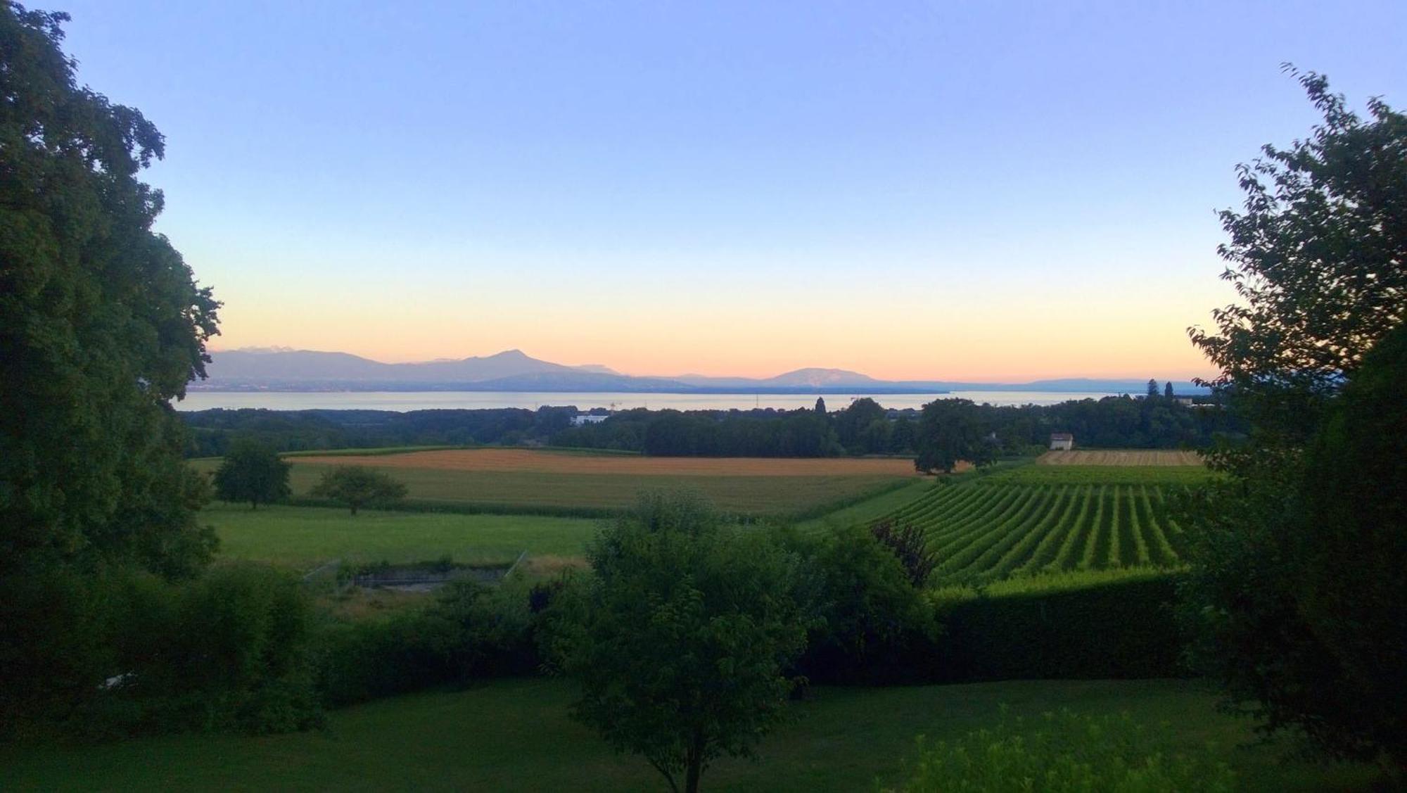 Le Chateau Lavigny Esterno foto